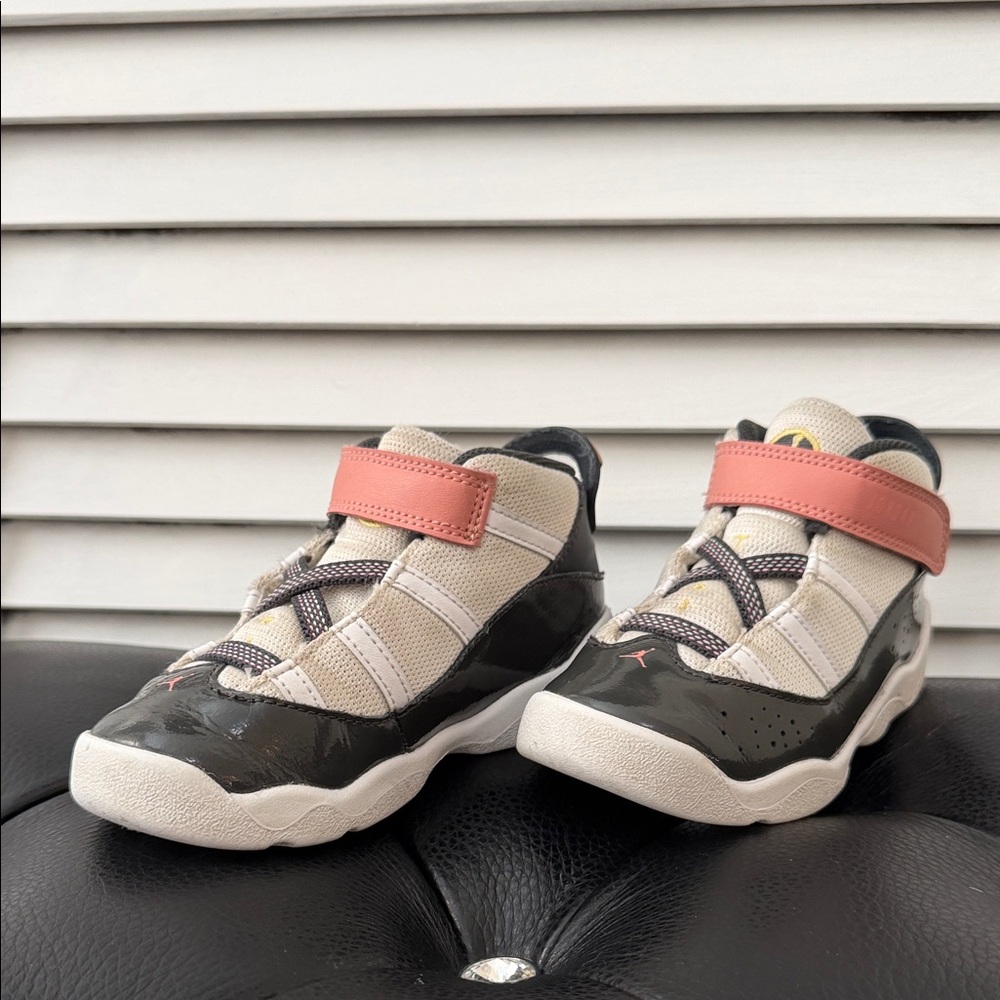 Jordan Toddler Girl Sneakers with Pink and Gray Accents Size 10C - Picture 2 of 6